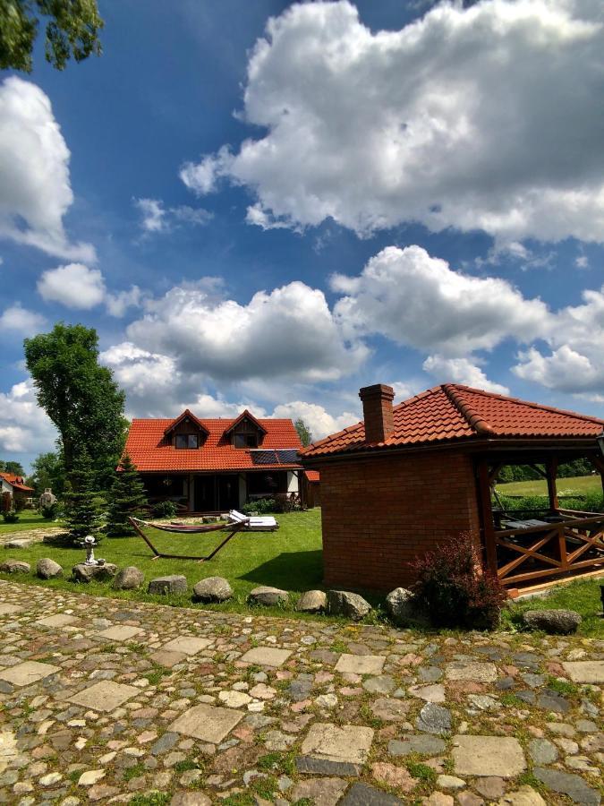 Bed and Breakfast Wypoczynek Pod Lipami à Ruciane-Nida Extérieur photo