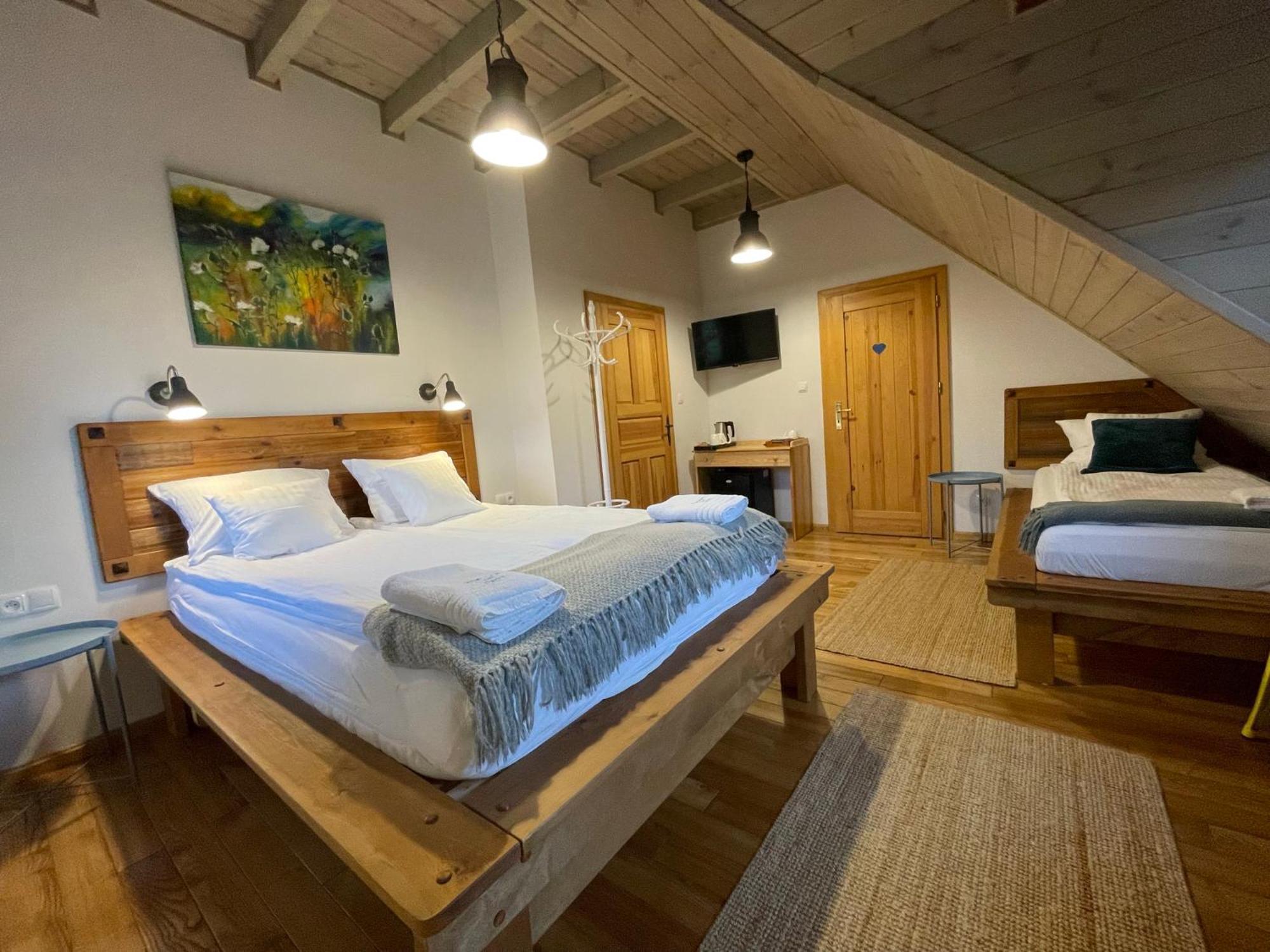 Bed and Breakfast Wypoczynek Pod Lipami à Ruciane-Nida Extérieur photo