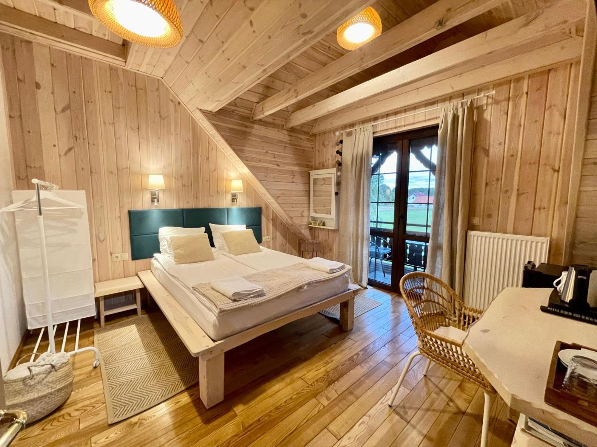 Bed and Breakfast Wypoczynek Pod Lipami à Ruciane-Nida Extérieur photo
